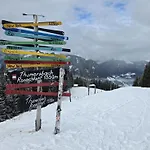 Bergbiberhaus Xl Dağ evi *