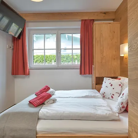 شاليه Bergbiberhaus Xl *